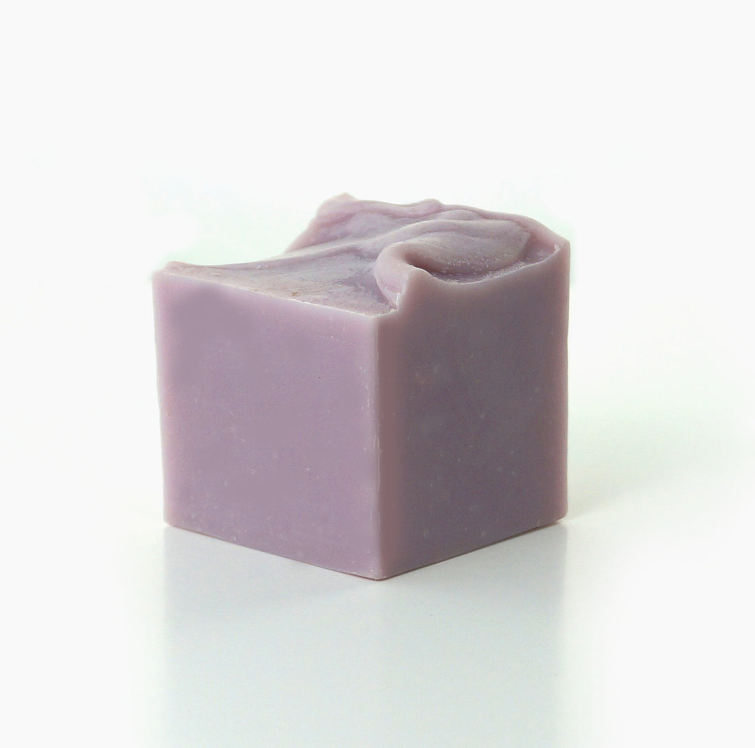 LAVENDER + TEA TREE HANDCRAFTED CLEANSING BAR